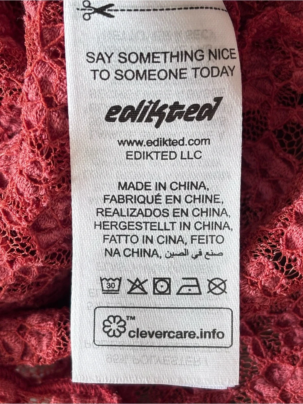 Edikted textured crochet
